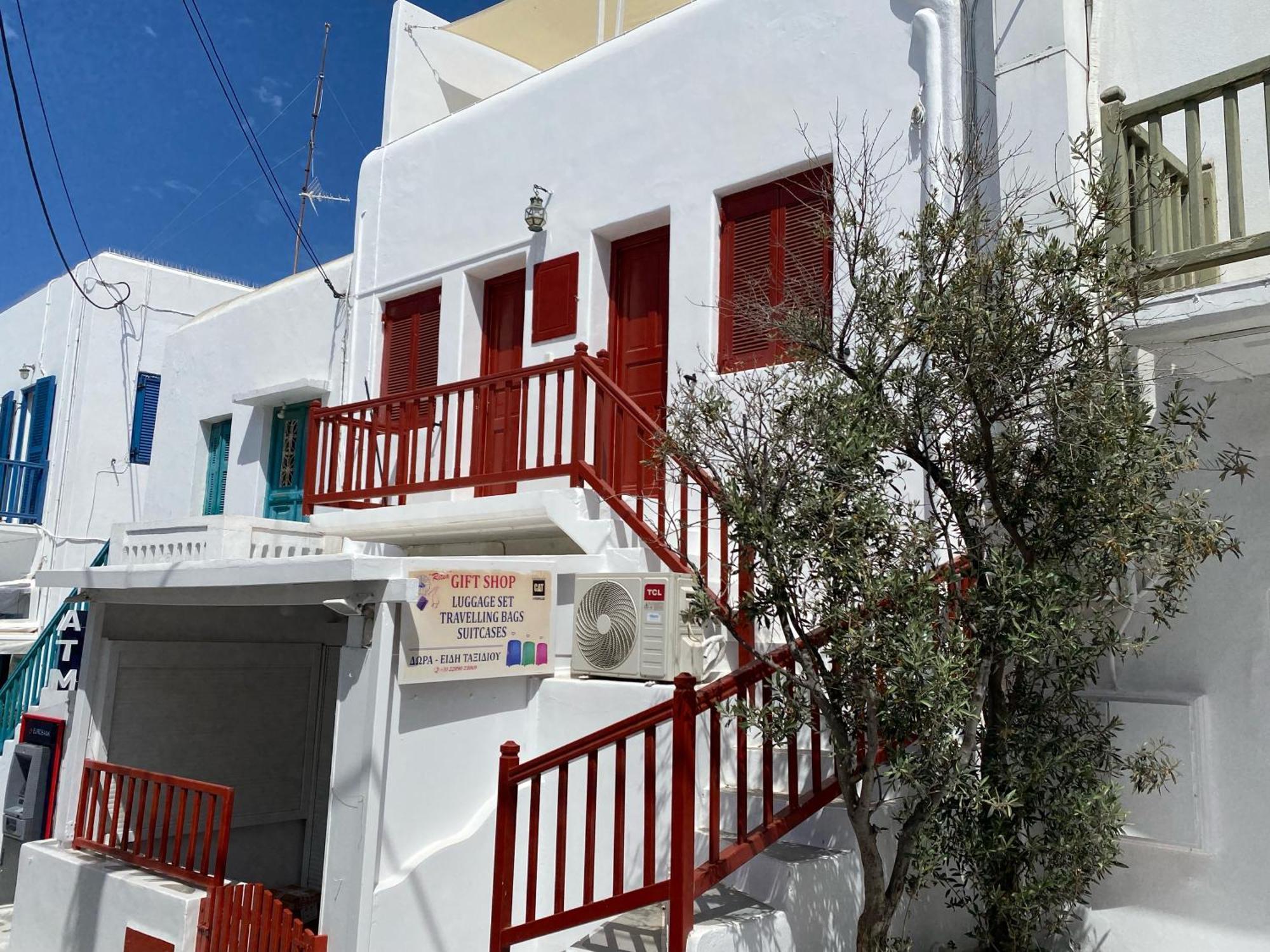 Lakka Apartments In Chora Mykonos Town Exteriör bild