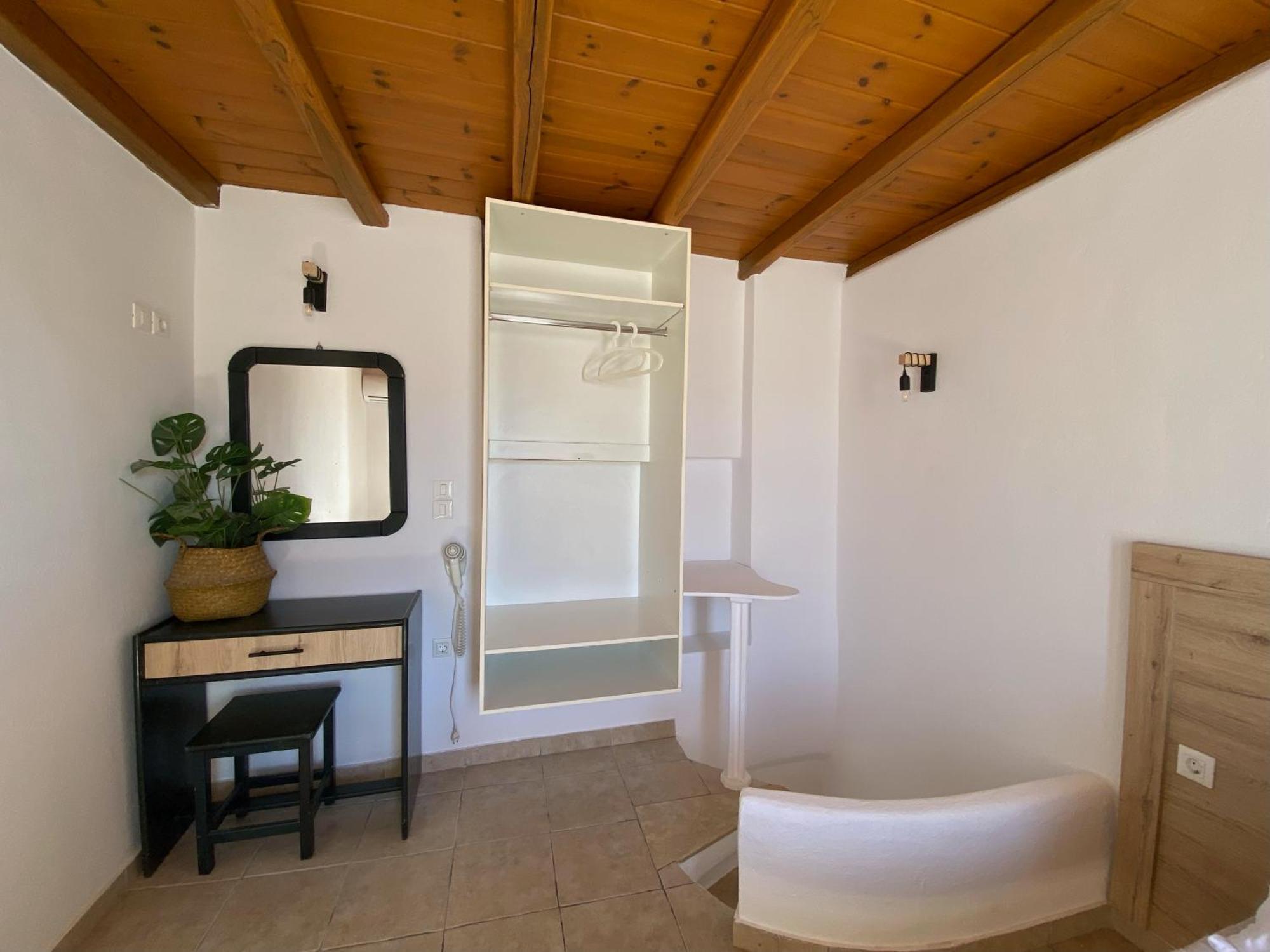 Lakka Apartments In Chora Mykonos Town Exteriör bild